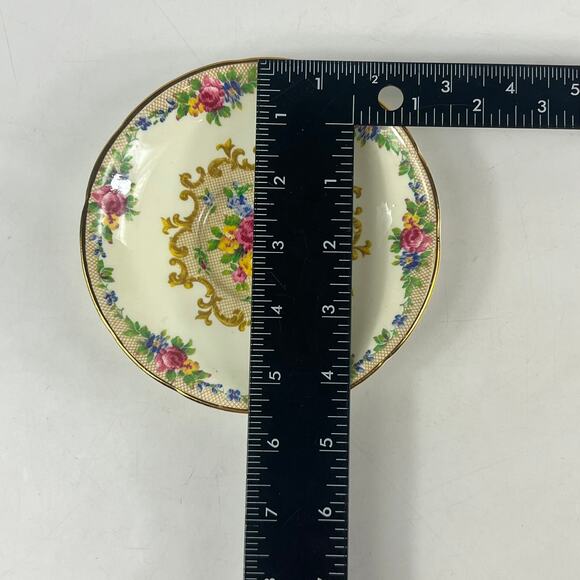 Paragon Minuet Bone China Teacup & Saucer Floral Gold Trim England Vintage - Picture 12 of 14